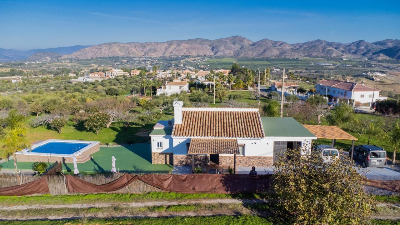 Cubo'S Finca La Higuera 阿尔豪林德拉托里 外观 照片